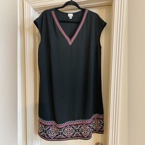 Women’s casual dress